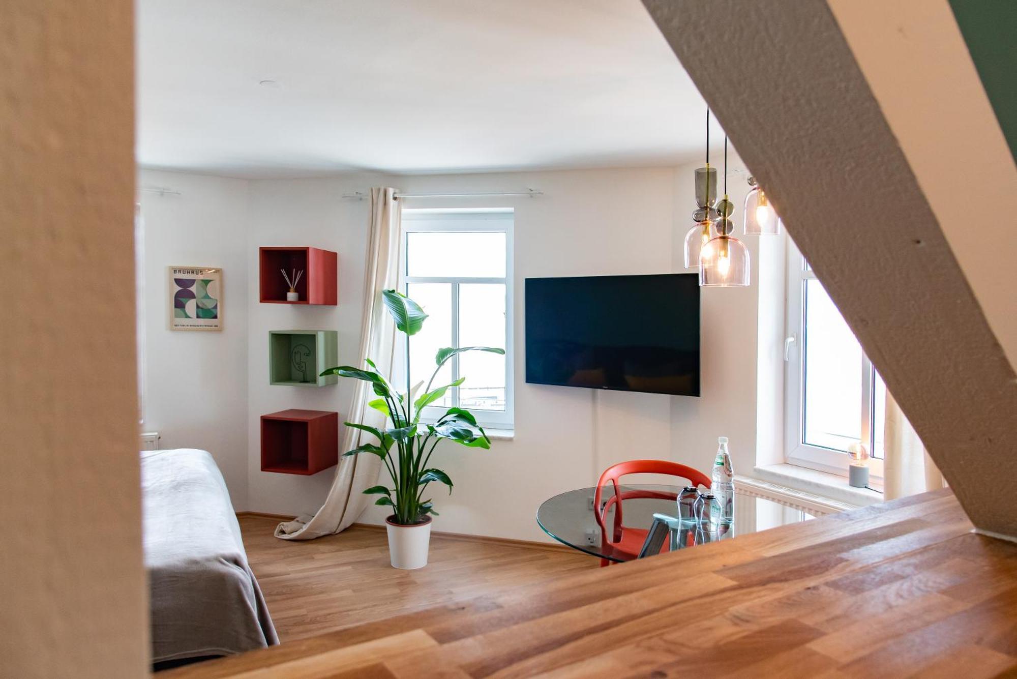 Apartment Bauhaus - Netflix, Nespresso, Zentral, Messe *