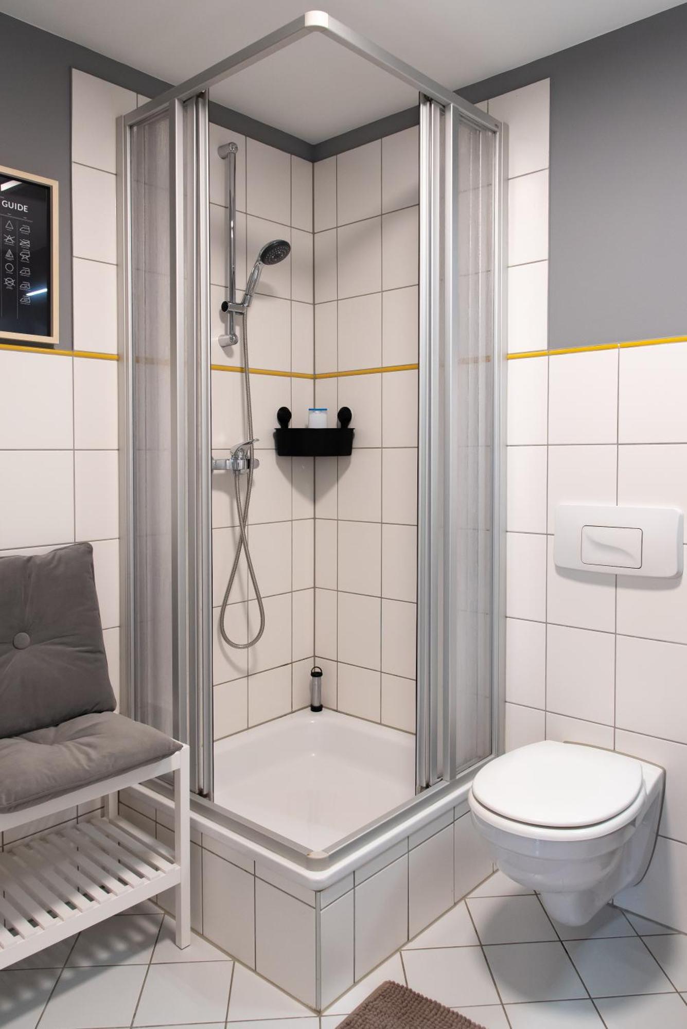 Bauhaus - Netflix, Nespresso, Zentral, Messe * Chemnitz